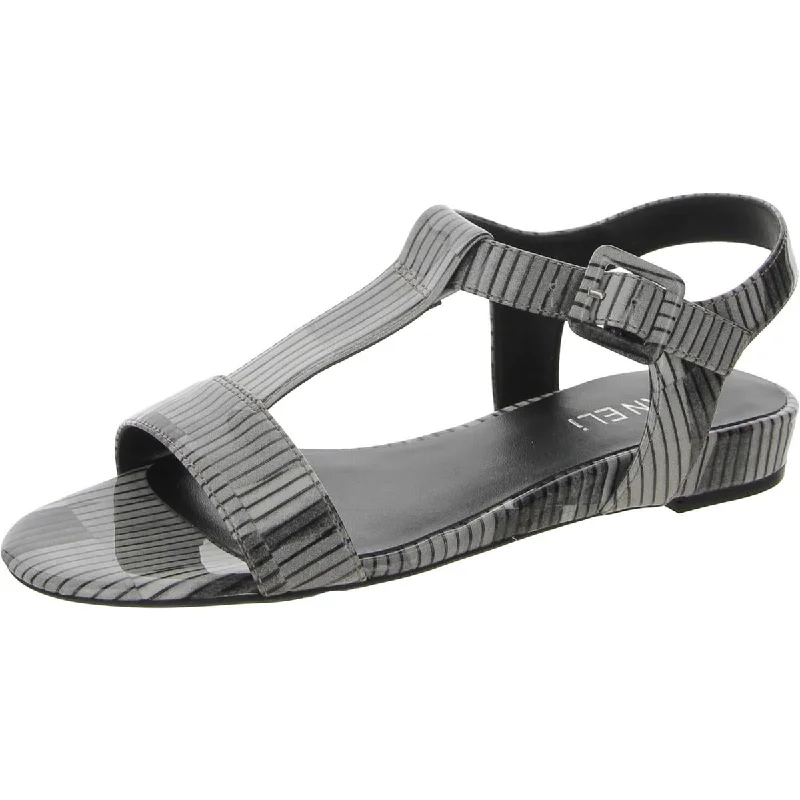 VANELi Womens Burlie Patent Printed T-Strap Sandals