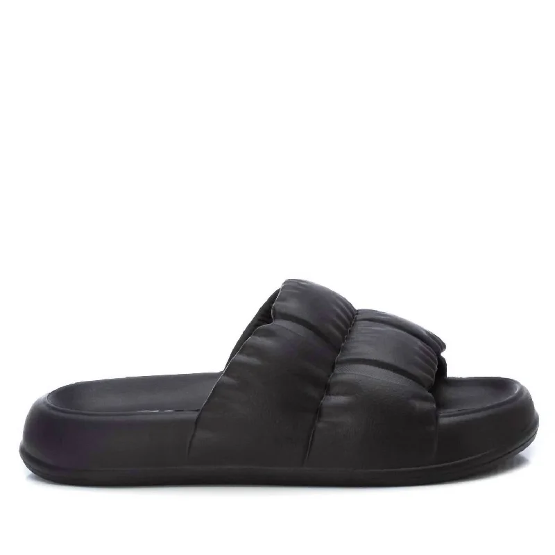 Women's Pool Slides Sandals In Black