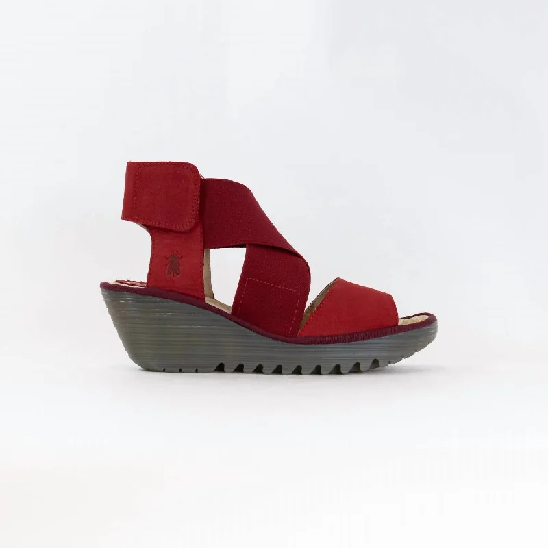 Women's Wedge Sandal In Lipstick Red