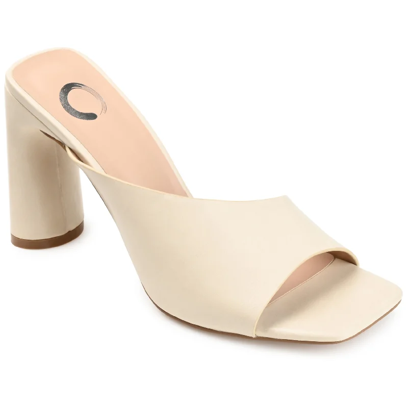 Journee Collection Women's Dola Pump