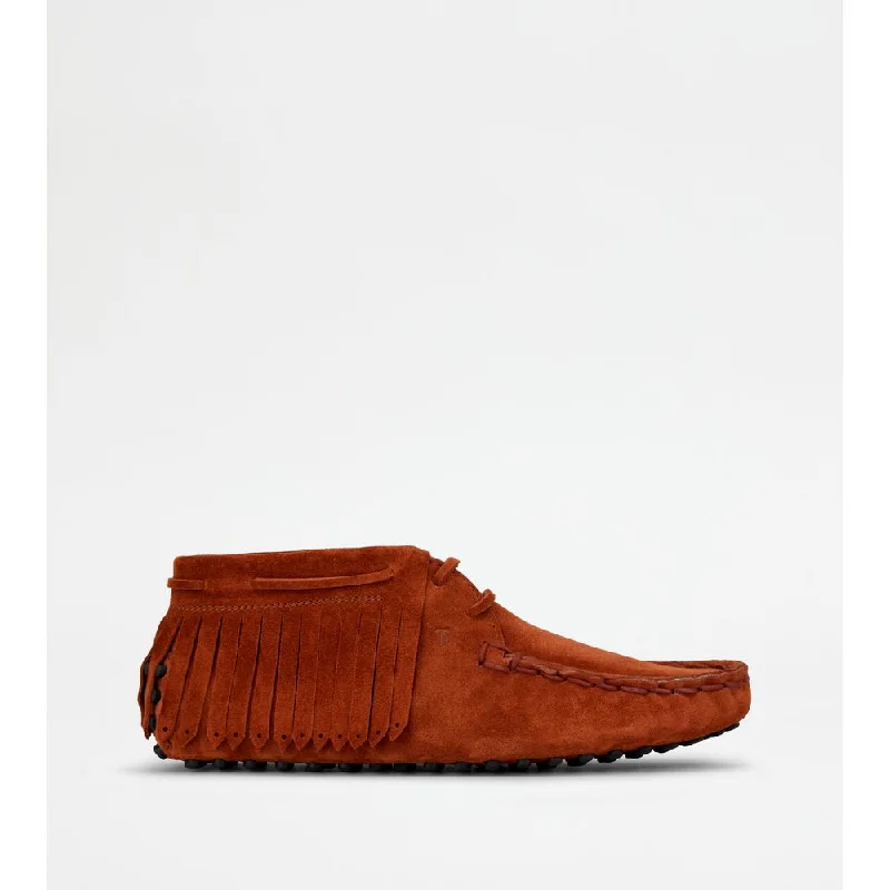 Gommino Desert Boots in Suede