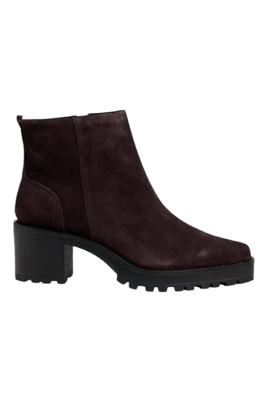 Milla Suede Boots In Chocolate