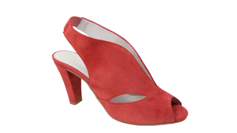 Women Peru Sandal In Red