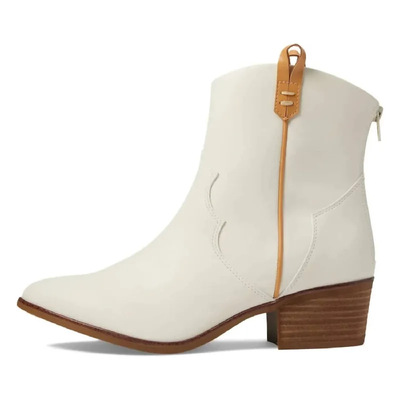 Women's Nario Western Boots In Off White