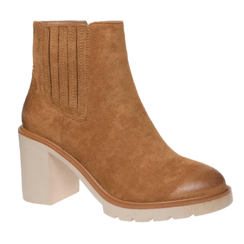 Women's Rapid Boots In Tan