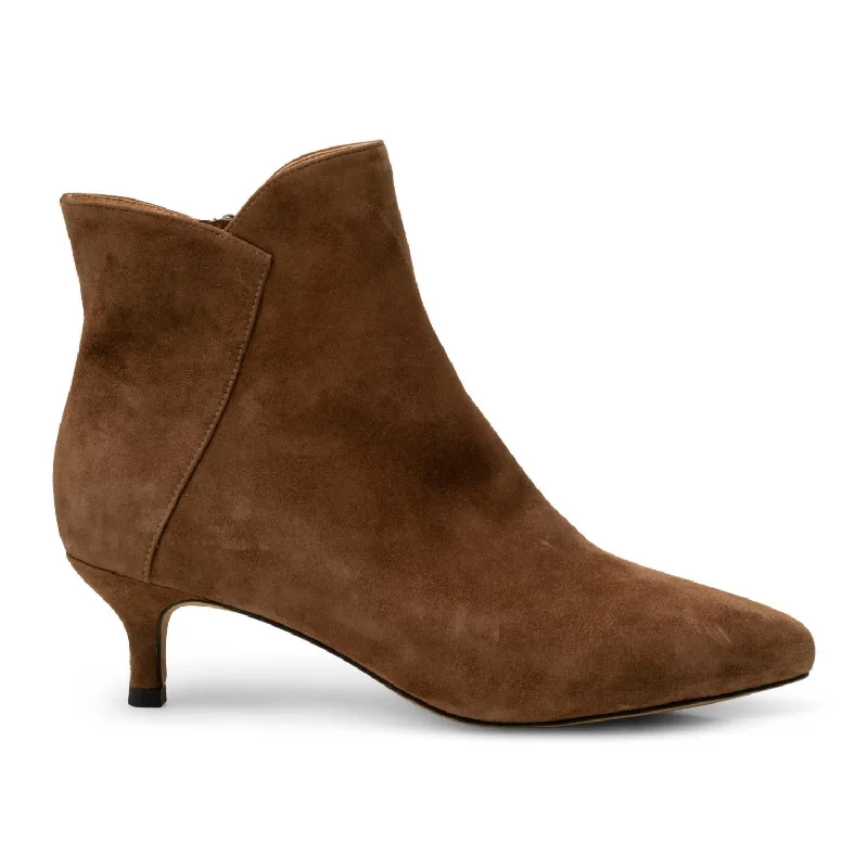 Women's Saga Zip Boots In Tan