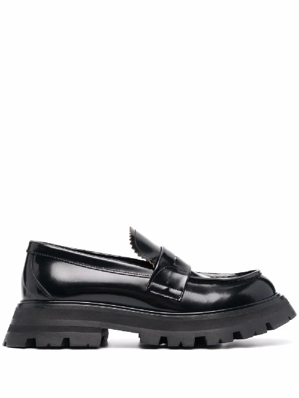 Alexander Mcqueen Women's Flat Shoes Black