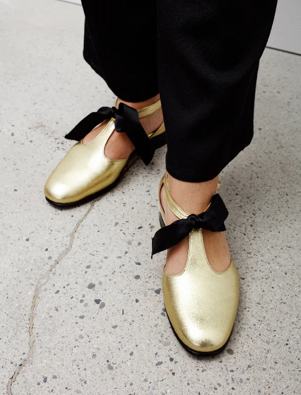 Gold Theatre Shoe